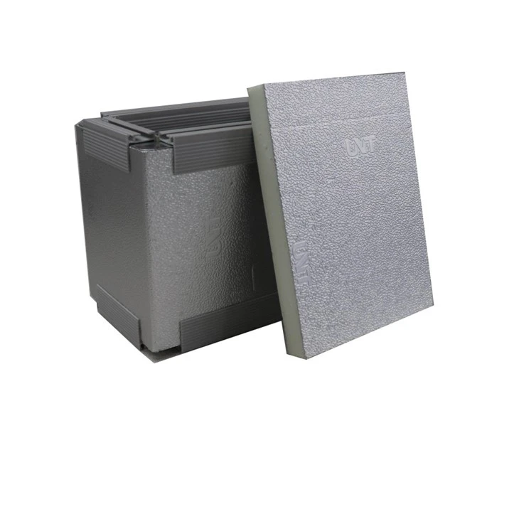 Composite material for air ducts 